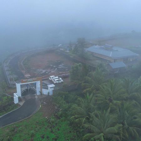 Misty Green Hills Parks & Resorts Kondotty Buitenkant foto