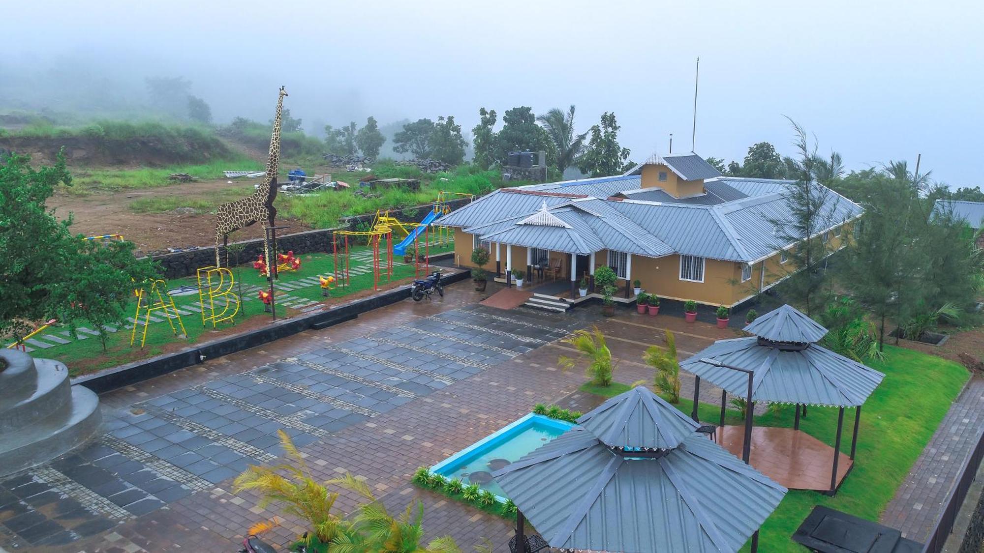 Misty Green Hills Parks & Resorts Kondotty Buitenkant foto