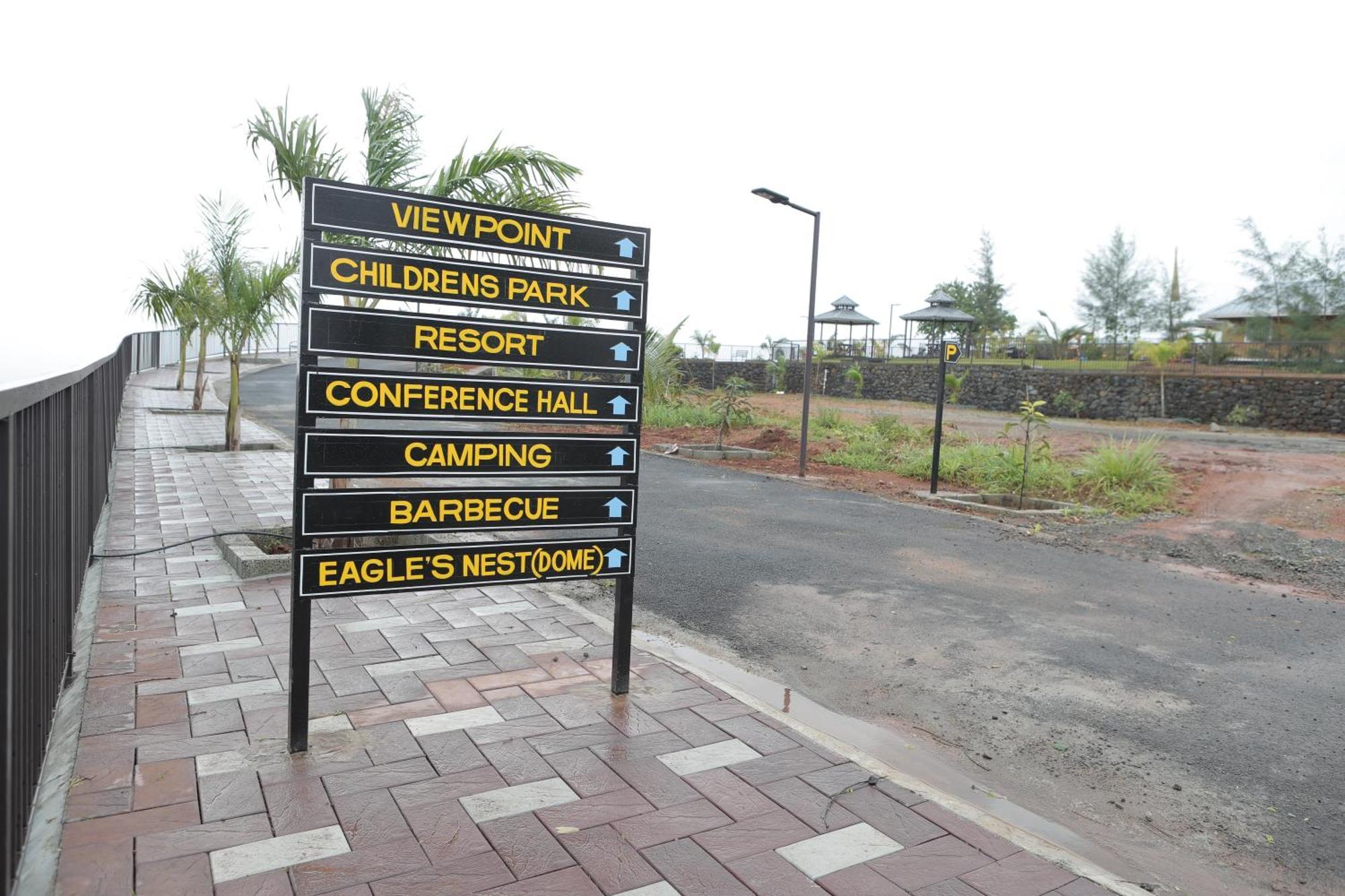 Misty Green Hills Parks & Resorts Kondotty Buitenkant foto